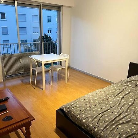 Апартаменти Studio A 2 Minutes De La Gare Мюлуз Екстер'єр фото
